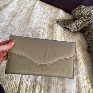 Elegant Silver Silk Clutch